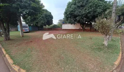 Terreno com ótimas dimensões à venda no JARDIM PANORAMA em TOLEDO-PR