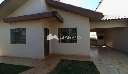 Casa espaçosa para venda no JARDIM GISELA em TOLEDO - PR