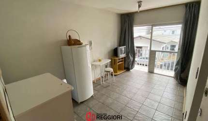 1 QUARTO PRA REFORMA AV CENTRAL BAL CAMBORIÚ