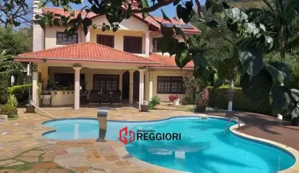 CASA 4 DORM 3 PAVIMENTOS 315M² TAQUARAS B CAMBORIÚ
