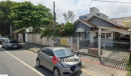 OPORTUNIDADE! TERRENO C/ 228M² CENTRO BAL CAMBORIU