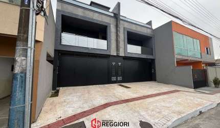 SOBRADO ALTO PADRÃO TRIPLEX 3 SUÍTES MUNICIPIOS BC