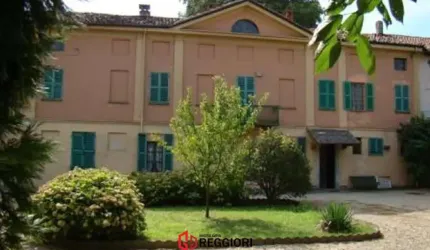 CASA DE CAMPO NA ITÁLIA REGIÃO PIEMONTE