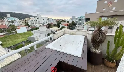 COBERTURA 3 SUÍTES EM BOMBINHAS ACEITA TROCA