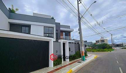 SOBRADO TRIPLEX ALTO PADRÃO TERRAS ALTAS CAMBORIÚ