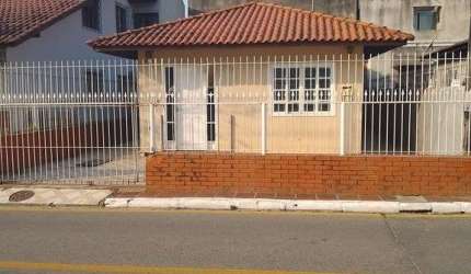 TERRENO 100% DOC CASA DE ALVENARIA 4 DORM 2 VAGAS