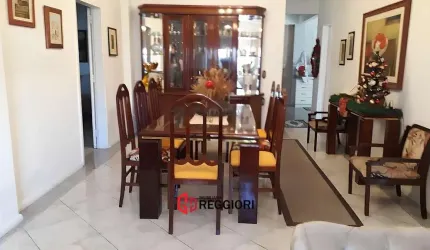 TERRENO COM DUAS CASAS NAS NAÇOES EM BC
