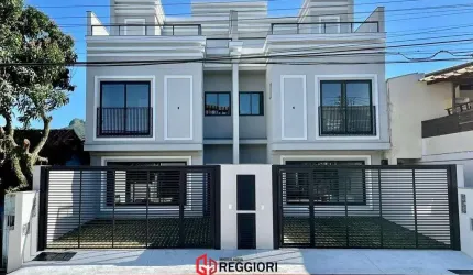 CASA TRIPLEX 3 SUÍTES NO CENTRO DE BAL CAMBORIÚ