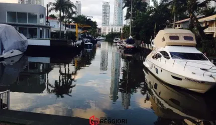 CASA 3 SUÍTES COM VAGA NÁUTICA 40 PÉS BARRA SUL BC