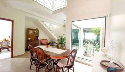 Casa Sobrado para Venda com 3 Suítes Bairro Dos Casa - São Bernardo do Campo -SP
