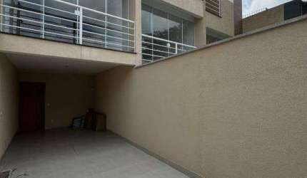Casa Sobrado Geminado 03 Dormitórios C/Suíte, Quintal, Sacada 02VG - JD Maria Estela - SP