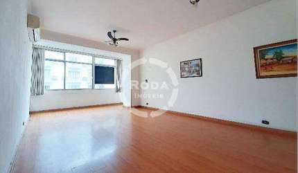 More Grande - Apartamento com 203m2 a poucos passos da praia do José Menino.