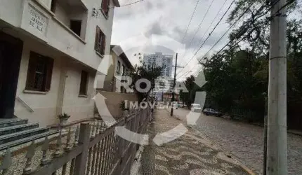 Excelente Oportunidade, imóvel de 3 dormitórios com dependência a duas quadras da praia, Bairro José Menino, Santos-SP