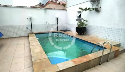Casa Sobresposta Baixa com 3 quartos sendo 2 suítes e Piscina Privativa e Salão com Churrasqueira 2 vagas no Aparecida em Santos