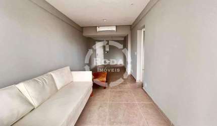 Apartamento no bairro do Marapé, 02 suítes. Condomínio com lazer. Santos/SP