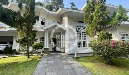 Casa de Condomínio à venda, 3 quartos, 3 suítes, Marapé - Santos/SP