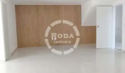 Sobreposta baixa linda, nova e com piscina!
