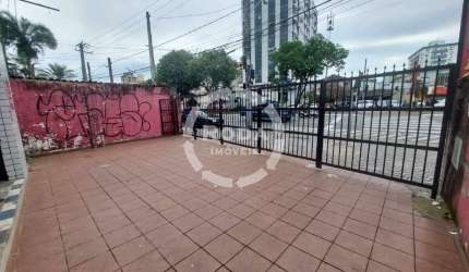 Prédio comercial a venda em Santos, localizado no bairro do Estuário.