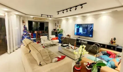 Cobertura com 289m2 na Ponta da Praia