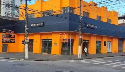 EXCELENTE LOJA VILA MATHIAS