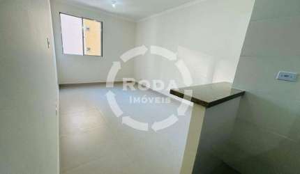 Sala Living de 32 m2 na quadra da praia