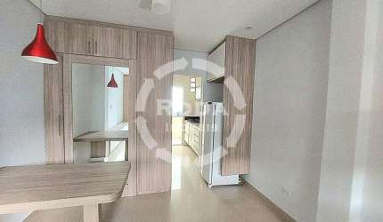 Oportunidade no Coração do Boqueirão! sala Living Reformado a venda 1 Quadra da Praia ,Boqueirão - Santos