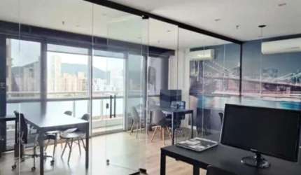 Sala diferenciada, mobiliada e decorada !!!