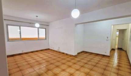 Apartamento à venda na Pompéia | 2 dormitórios | 1 vaga demarcada | quadra da praia!