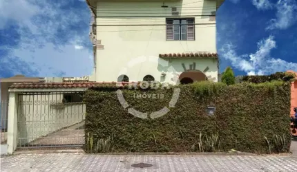 Sobrado à venda, 8 quartos, 3 suítes, 5 vagas, Boqueirão - Santos/SP