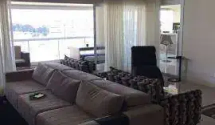 Apartamento à Venda no Cerâmica com 304m², 4 Quartos e Sacada Gourmet