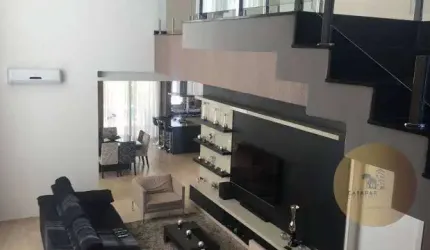 Casa à Venda em Condomínio Fechado com 4 Suítes, Piscina Privativa
