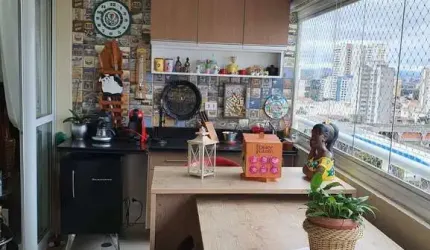 Apartamento à Venda com Vista Deslumbrante e 87 m², a 50mts do Metrô