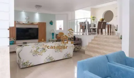 Sobrado à Venda com 260², 3 Quartos e 4 Vagas no  Jardim São Caetano