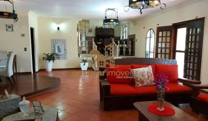 Chácara a Venda com 2.800m² em São Roque, 7 Quartos e Muita Natureza