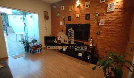 Casa com 114m² com 2 Quartos e Espaço Gourmet, no Bairro Santa Maria