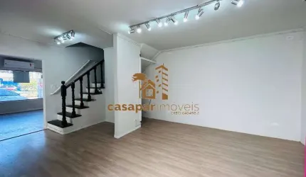 Sobrado à Venda/Locação Comercial e Residencial com 245m²