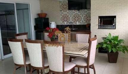 Apartamento à Venda com 243m² no Santo Antônio, 3 Suítes e 4 Vagas