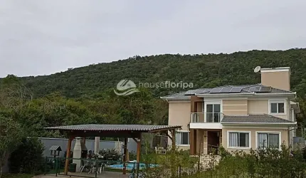 Casa Em Condomínio, Financiável, com Piscina, Quintal, 5 Suítes, 4 Vagas, À Venda, Santo Antônio de