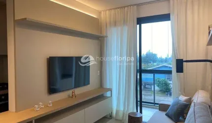 Apartamento à venda, Campeche, Florianópolis, SC - Possui 2 dormitórios sendo uma suíte, a 200 metr