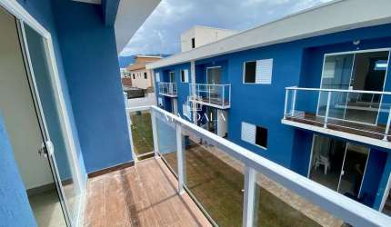 Village em Bertioga, a uma quadra da praia