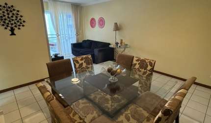 Apartamento com piscina no Bom  Abrigo