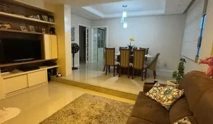Casa residencial Pedra Branca