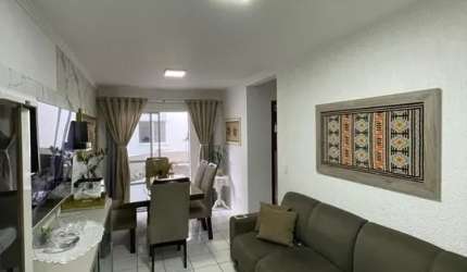 Apartamento em Forquihinhas