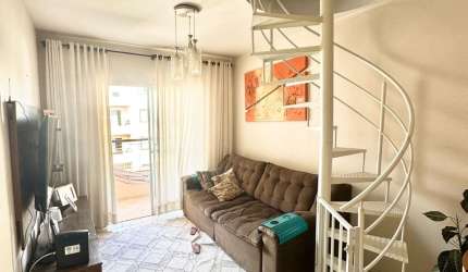 Apartamento Duplex com sacada em Serraria