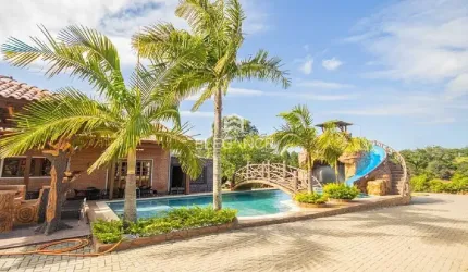 Casa à venda na Estrada da Pimenta, 2599, Águas Claras, Viamão por R$ 3.000.000