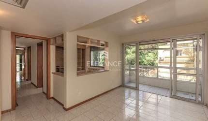 Apartamento com 3 quartos à venda na Avenida Cristóvão Colombo, 3038, Higienópolis, Porto Alegre, 108 m2 por R$ 557.000