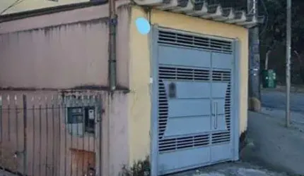 Sobrado no Jardim Marilu 2 dormitórios 3 vagas!