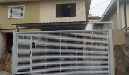 Sobrado na Água Fria 3 dormitórios 2 vagas!