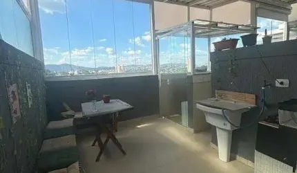 Cobertura na Vila Constança com 1 dormitório!