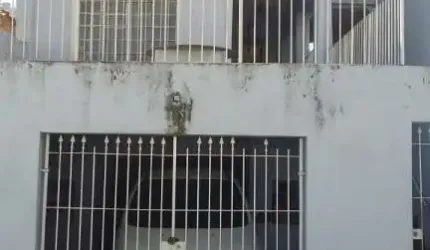 SOBRADO PRÓXIMO A SANTANA
